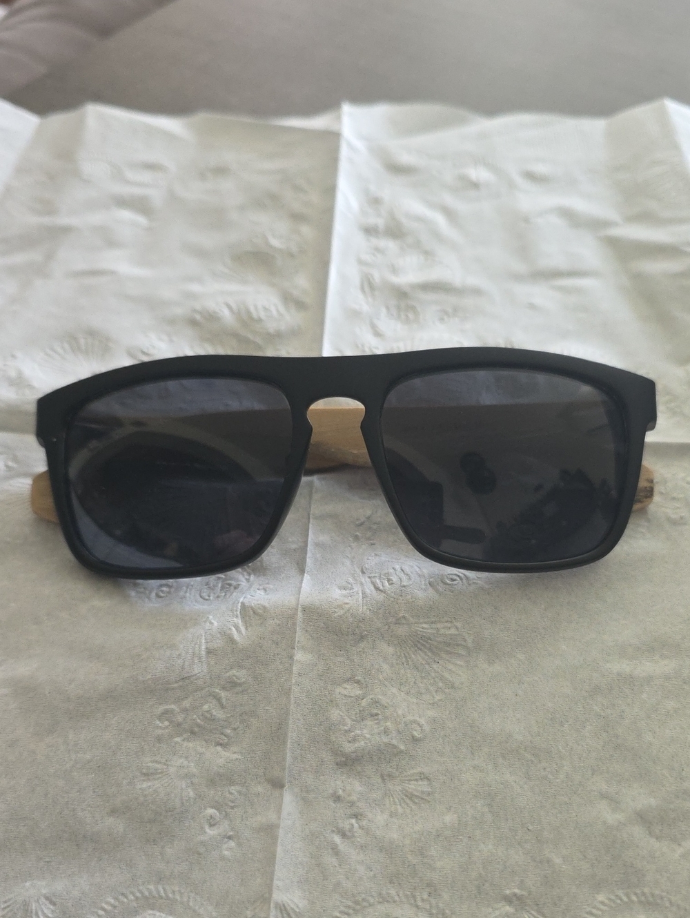 Classic Black Sunglasses with Dark Lenses